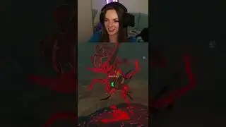 Clueless streamer doesn't notice gloom hands | #bedbuglive on #Twitch |