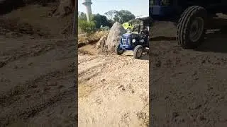 open lion 🦁 farmtrac 45 pawermaxx vs trolley #shortfeed #farmtrac #farmtractractor #farming #farmer
