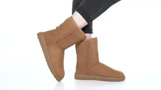 UGG Classic Short II SKU: 8727079
