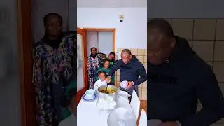 Serving my family poundo yam and bitterleaf soup 🍲 😋 Bring your plate and join the queue 😀 