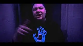 Fremdan - Sch&ouml;ne Welt (feat. Emiely) (Official Video)
