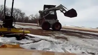 BOBCAT 600 For Sale