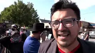 Protesters face-off with federal immigration agents in Chicago | REUTERS