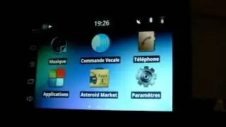 Parrot Asteroid Tablet, un kit mains libres tactile Android avec navigation GPS, musique et applis