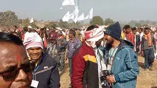 रोहतासगढ़ किला हजारों केहजारों की संख्या में हर   गाड़ी पूजा करने विभिन्न राज्यों से आए हुए थे