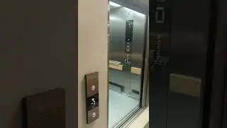 Huge #Kone #TranSys DX Freight #Elevator (Arrival) - Coles Dickson, Canberra, Australia [KDS 330]