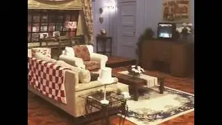 Friends - Monica&rsquo;s Apartment Tour