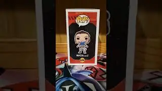 Star Wars Rey With 2 Lightsabers Funko Pop Showcase