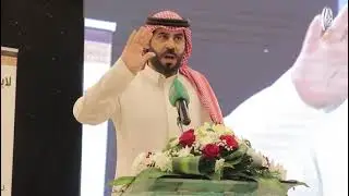 الشاعر احمد البلادي في حفل زواج فيصل مقبل المعبدي