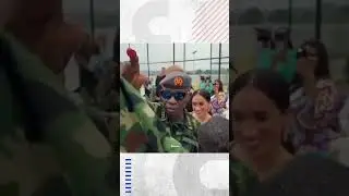 Le prince Harry et Meghan assistent &agrave; une s&eacute;ance d'entra&icirc;nement au Nigeria