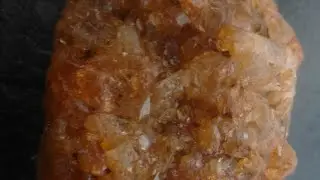 This is how a real uncut Diamond rock looks like