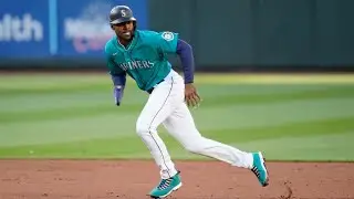 Seattle Mariners and Arizona Diamondbacks trade