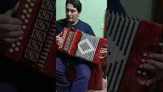 Probando acordeon 2 hileras para la venta #tangobrujo #acordeon #acordeonista