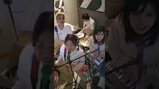 The Redemptions - Hiding in the corner again (Live Video)