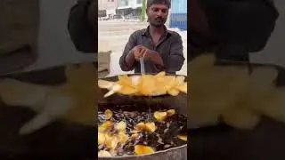 Giant Sweet Potato Chips in Bengaluru #shorts #indianstreetfood #viralfood  #sweetpotatochips