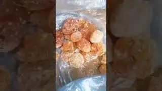 my gf finds..... beautiful raw gems in dammam...