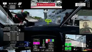Empiezo mi carrera de simracing sacando las ayudas en Assetto Corsa Competizione