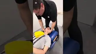 Relaxing spinal crack! 😊ASMR! Relax to the sound of spinal cracks!