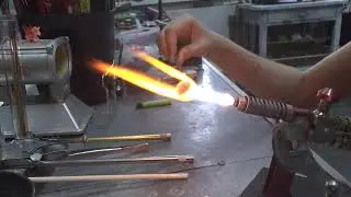 Bead blowing in Glass Academy Russia