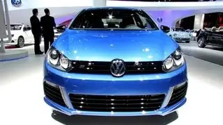 2013 Volkswagen Golf-R - Exterior and Interior Walkaround - 2012 Los Angeles Auto Show