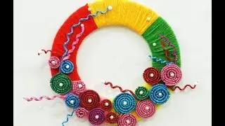 DIY Wall Hanging Out of Wool / DIY Christmas Wreath / StylEnrich