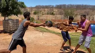 24 HORAS FAZENDO MAGICAS ABSURDAS PARA TROLAR ELES KK