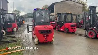 EP EFL 352 mit Bolzoni Hafenklammer, Lithium Batterie, Vollkabine Triplex mit Vollfreihub 4.800mm