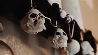 Easy Skull Garland for under $5