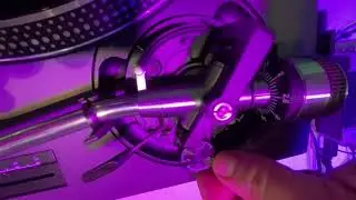 DJ Mike MC   Setting up your turntable - balance tonearm - align the cartridge with a protraktor