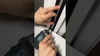 Установка доводчика Ergon Soft Opening на рото дверь #бородатаядверь #двери #оренбург #beardeddoor