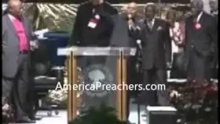 Bishop Paul Morton Whooping Heavenly After Hurrican Katrina - WOW!!!...