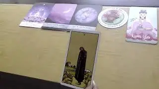 #tarot#vibration#newexciting Collective - Expect change. Someone/something new coming into your life