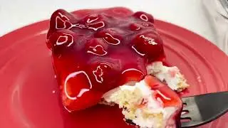 Easy No Bake Cherry Cheesecake