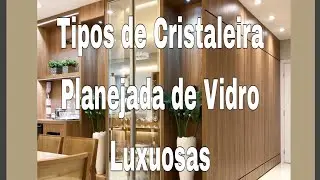 Cristaleira de Vidro Tendência de Decoração#saladeestar#saladejantar#designer#cristaleiravidro#casa