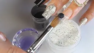 uñas acrilicas efecto espejo cortas en punta cuadrada súper brillantes 🖤