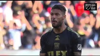 WHAT A MOMENT FOR JOHN MCCARTHY TO EARN A WELL DESERVED MLS CUP MVP AWARD FOR THIS STUNNING GOALIE