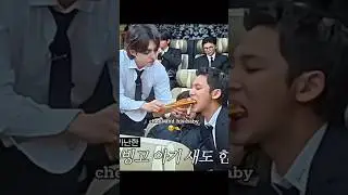 Scoups feeding his fav child #seventeen #carat #mingy #scoups #shorts #fyp #shorts