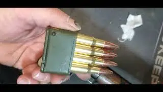 Loading the M1 Garand