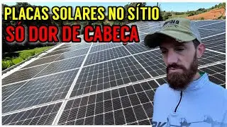 Lavamos nossas PLACAS SOLARES subindo em cima (Fazendo manutenção)