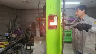 Forging a ladder pattern damascus Billet