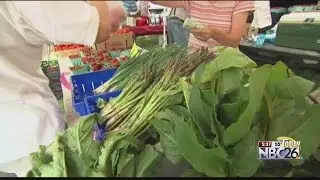 Downtown Appleton Farm market moves outside