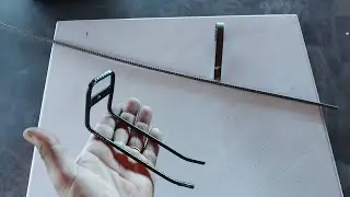 Suporte Simples e Funcional para Vassouras e Rodos.