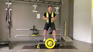 Acceleration Squat - Isometric squat 30&ordm;