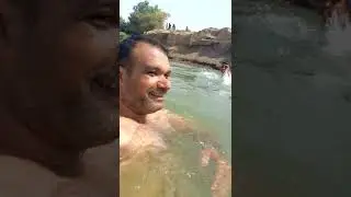 السباحه في شهر اب على شط دجلة في صلاح الدين