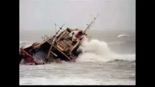 Barco fantasma en Mar del Plata