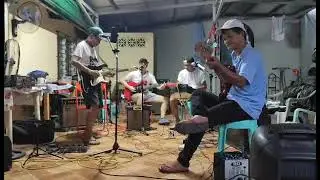 Sultan Of Swing ( Dire Straits ) Cover by the Winds Band
