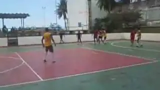 Gola&ccedil;o de Toni Jefferson