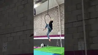 tried that roll #aerialhoop #aerial #lyra #acrobatic #pole #aerialvideo