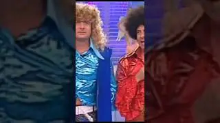 Paolo Bonolis & Luca Laurenti -Bucatini dance #shorts