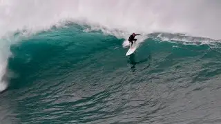 Solo paddle session riding my 9&rsquo;6 MG surfboards GUN